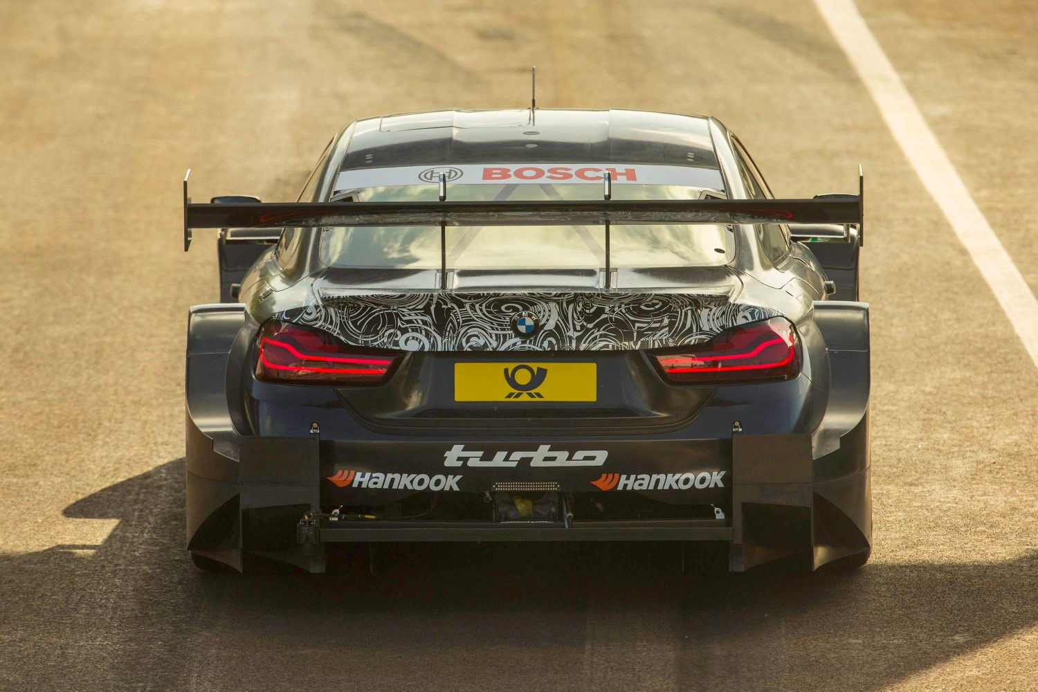 Dtm testlari. ДТМ 2019. Антикрыло DTM. Антикрыло в стиле DTM. Машина с подвижным антикрылом.