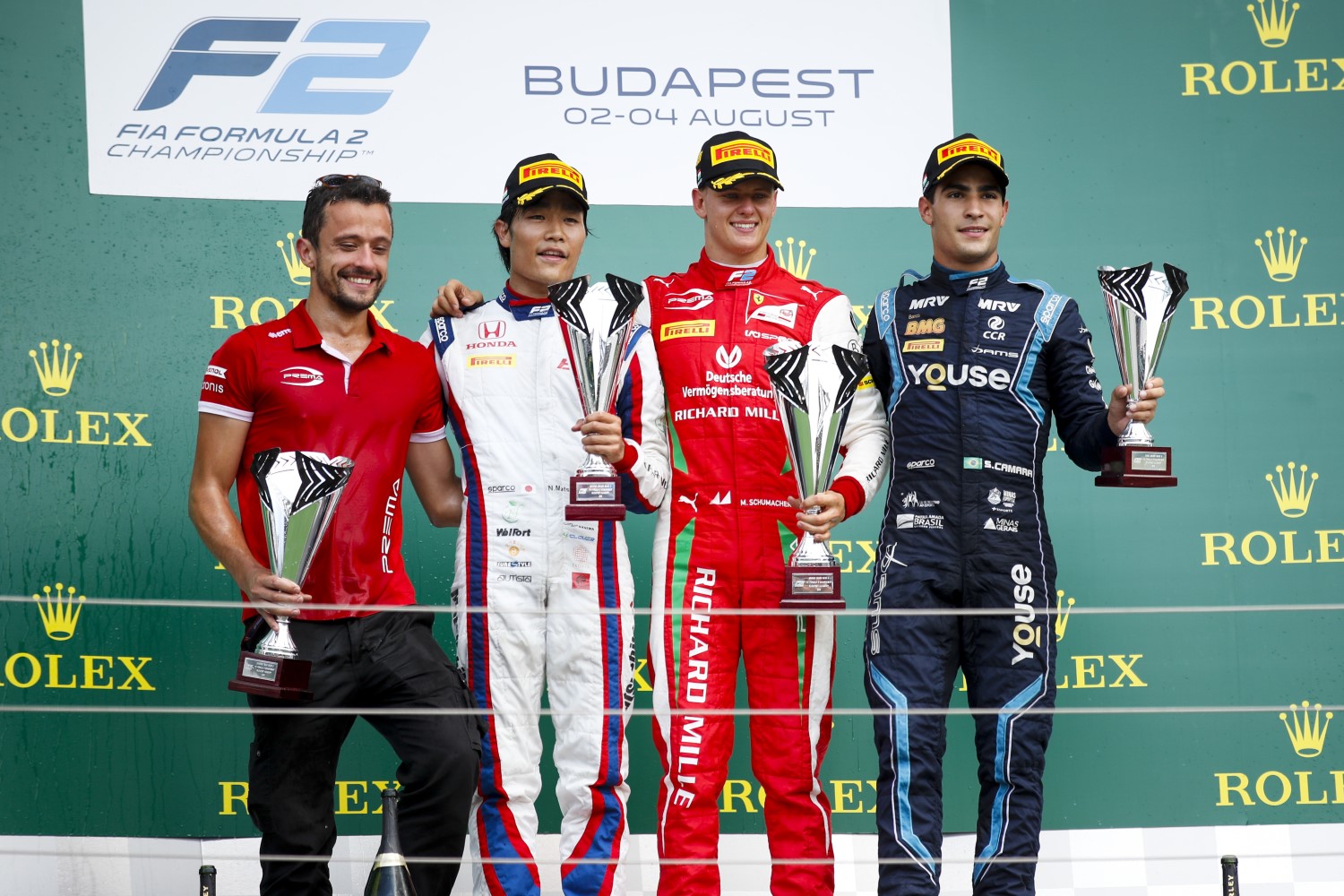 Schumacher gets the middle podium for the first time in F2