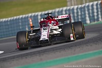 99AntonioGiovinazziAlfaRomeoRacing6.jpg