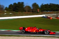 05SebastianVettelScuderiaFerrari21.jpg