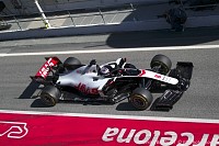 08RomainGrosjeanHaasF1Team5.jpg