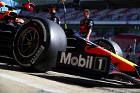 23AlexanderAlbonAstonMartinRedBullRacing5.jpg