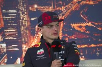 33MaxVerstappenRedBullRacing3.jpg