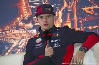 33MaxVerstappenRedBullRacing5.jpg