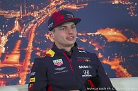 33MaxVerstappenRedBullRacing.jpg