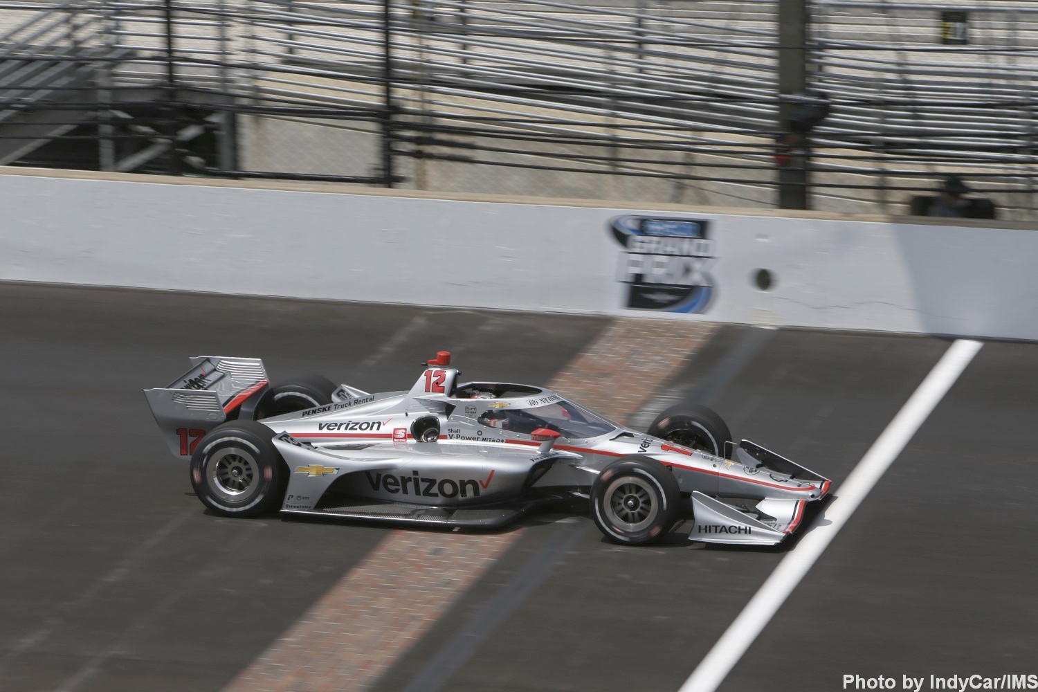 Will Power wins pole for the 4th time on the Indy road course