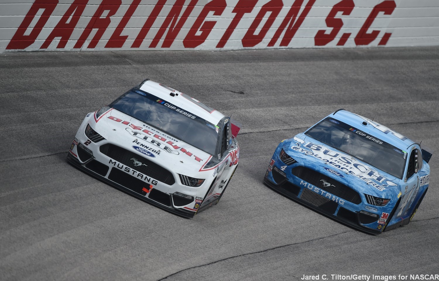 Brad Keselowski leads Kevin Harvick on 2020 at Darlington