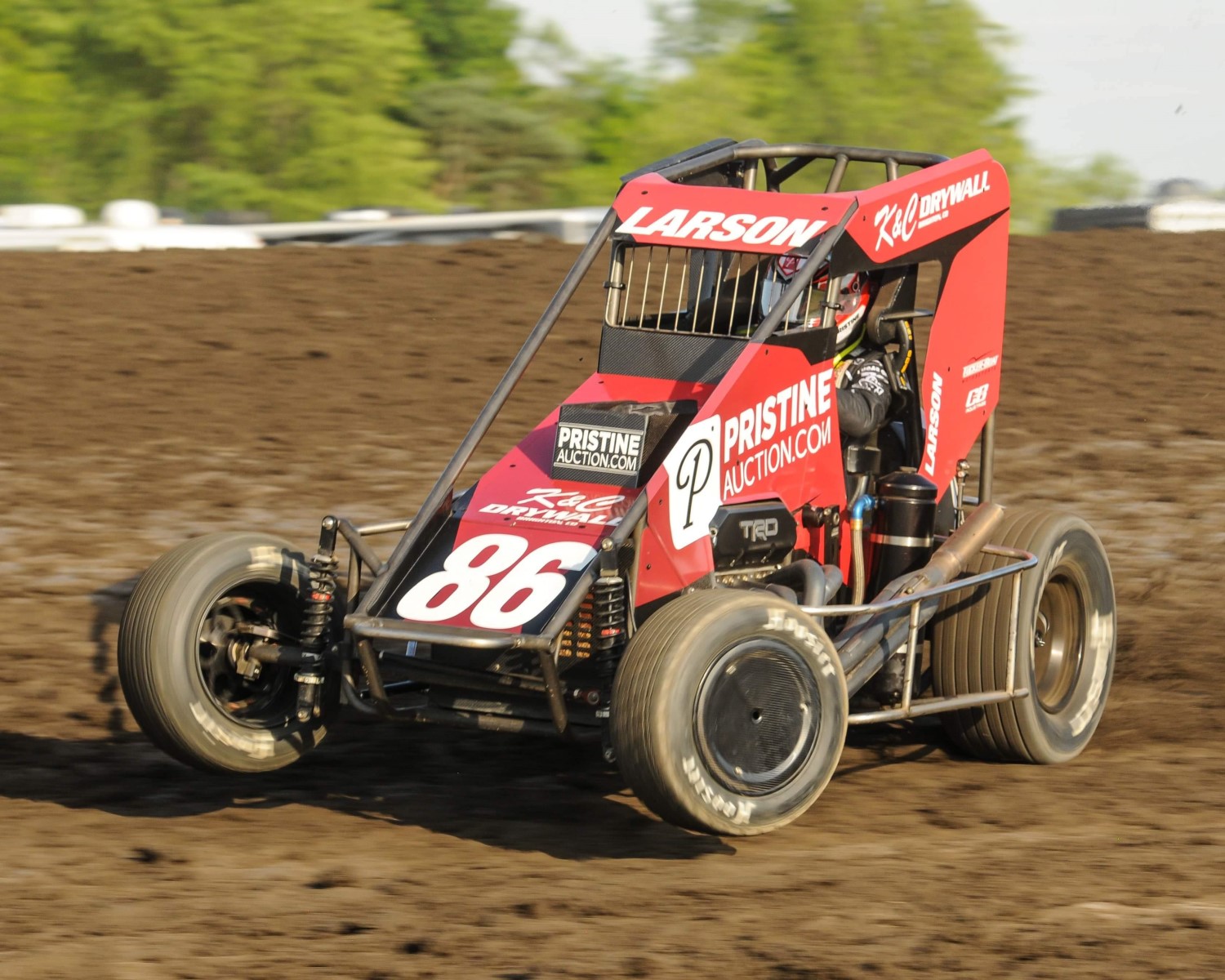 Kyle Larson schools the USAC regulars