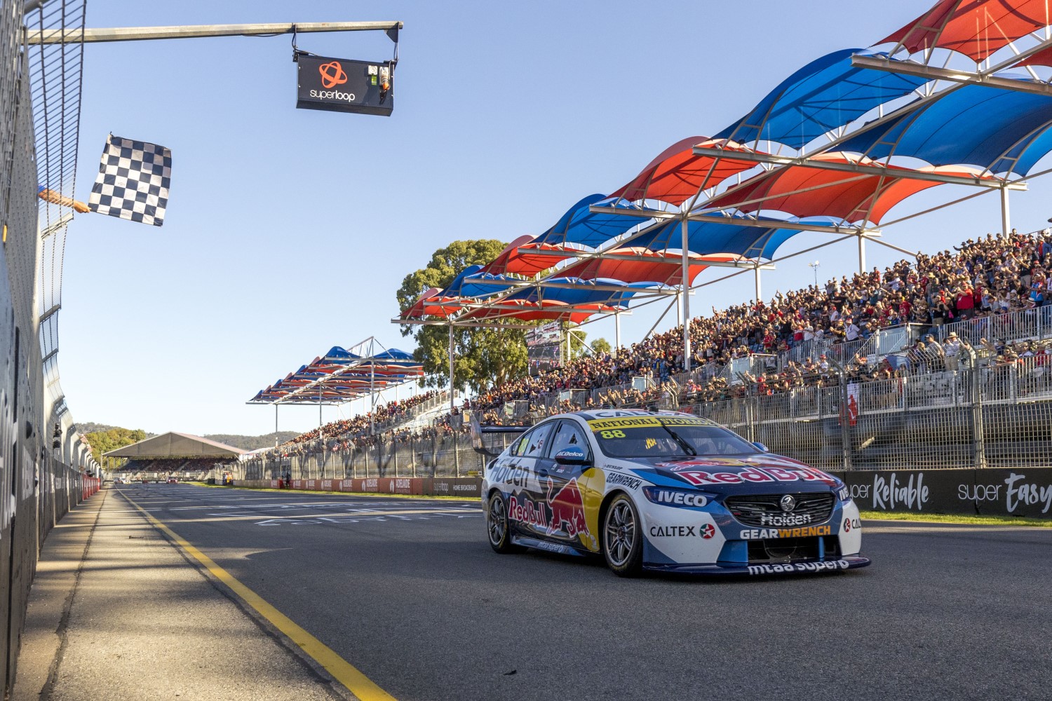 Whincup takes the checkered flag