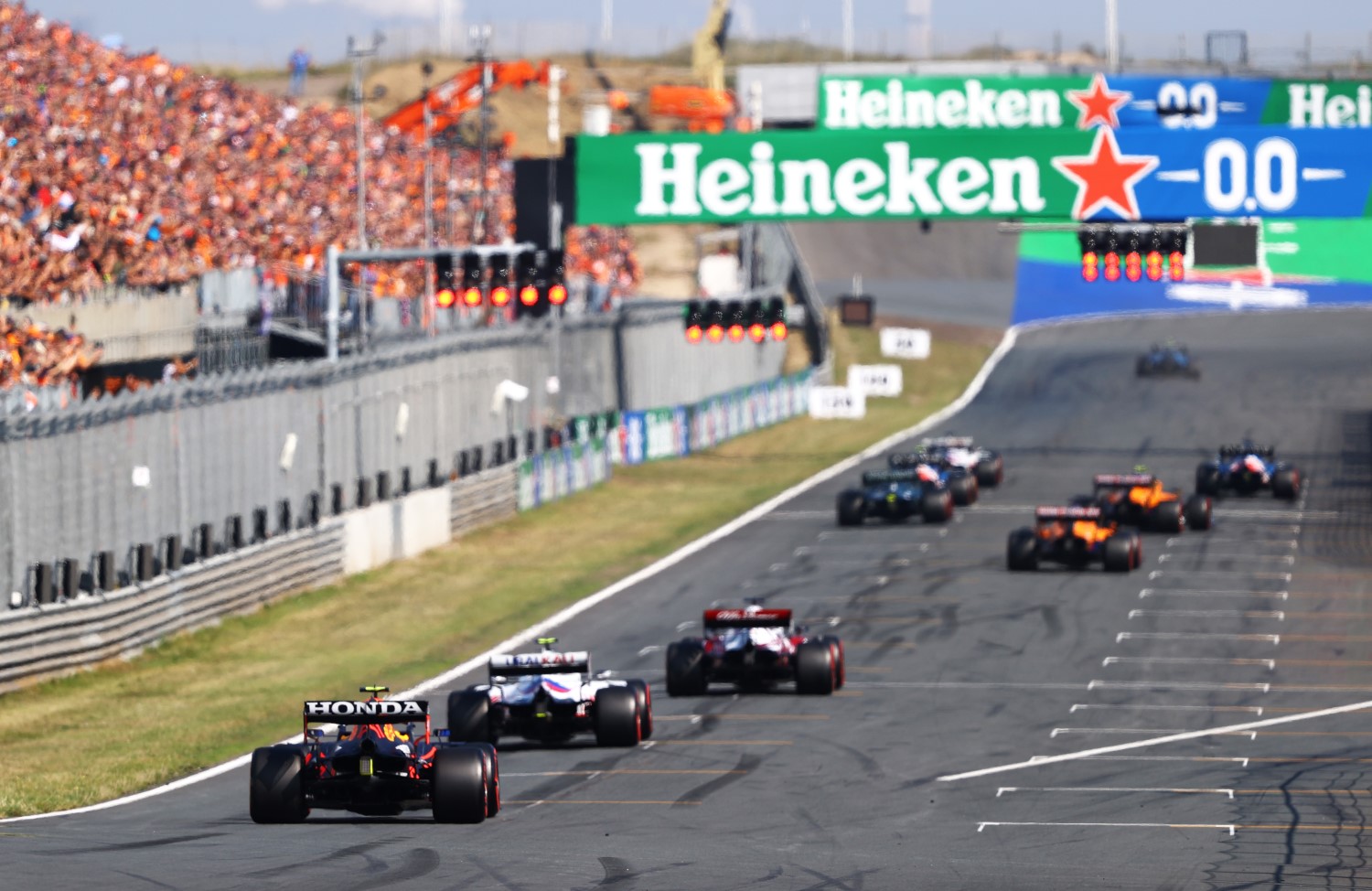 Check spelling or type a new query. Dutch Gp Trophy : 5a630fca99t1im