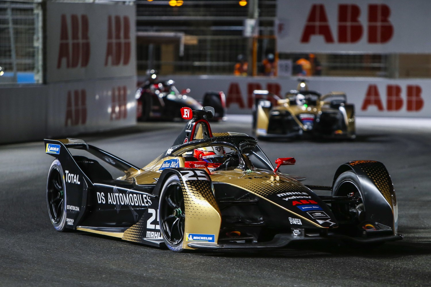 Jean-Eric Vergne (FRA) DS Techeetah, DS E-Tense FE20 during the Diriyah ePrix II at Riyadh Street Circuit on Saturday February 27, 2021 in Riyadh, Saudi Arabia. (Photo by Andrew Ferraro / LAT Images for Stellantis)
