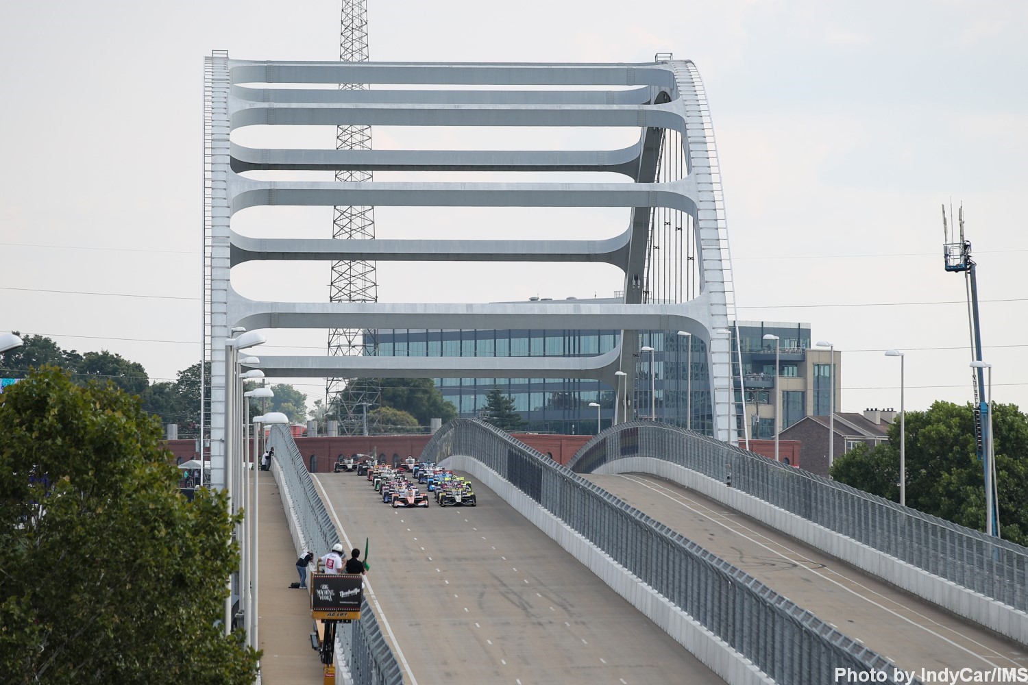 Race Start on the Korean War Veterans Memorial Bridge