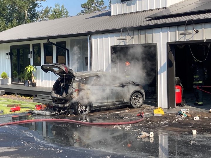 A 2019 Chevrolet-Bolt EV battery defect burnt this EV to a crisp