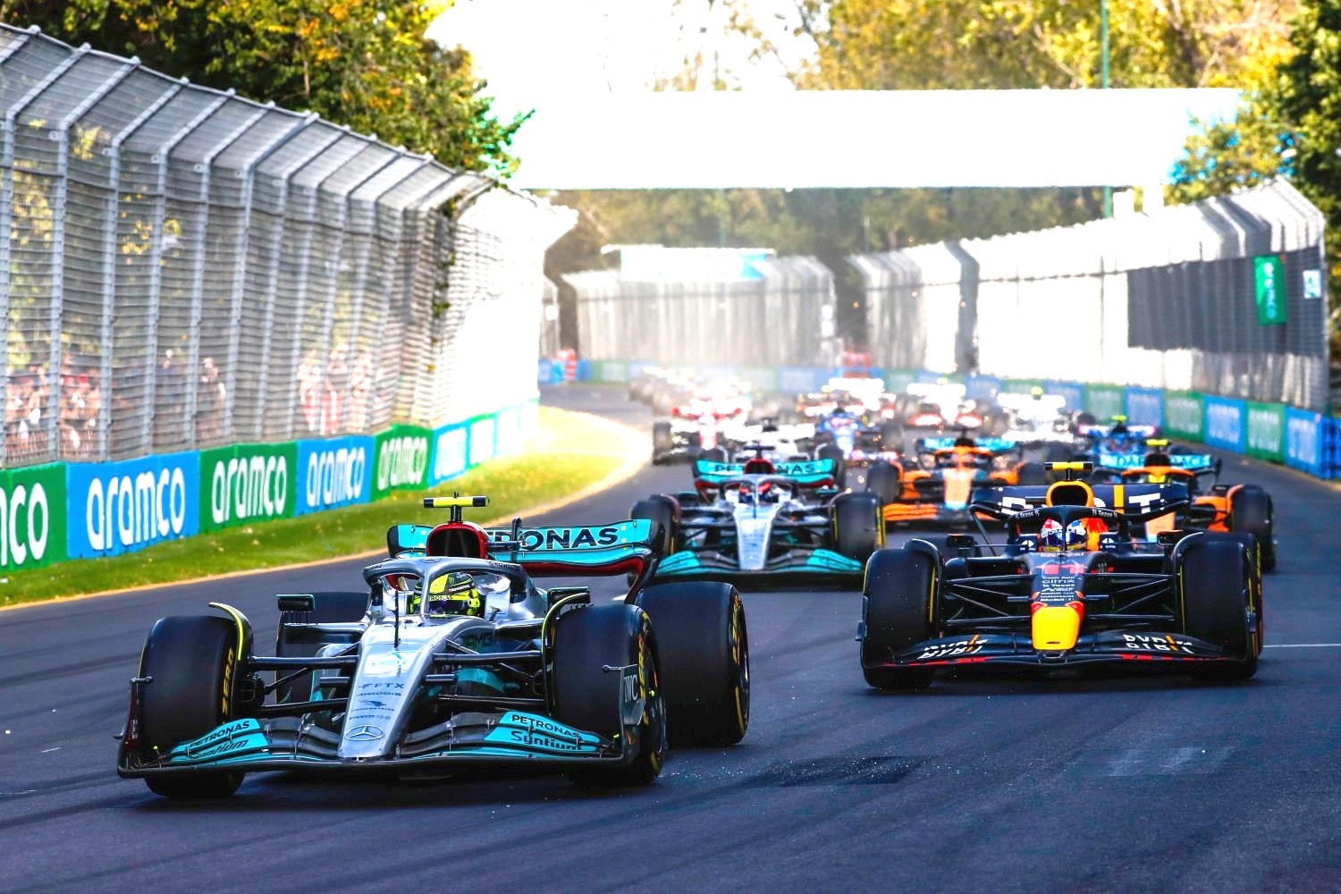 F1 Formula 1 to race in Melbourne until 2035 in new agreement