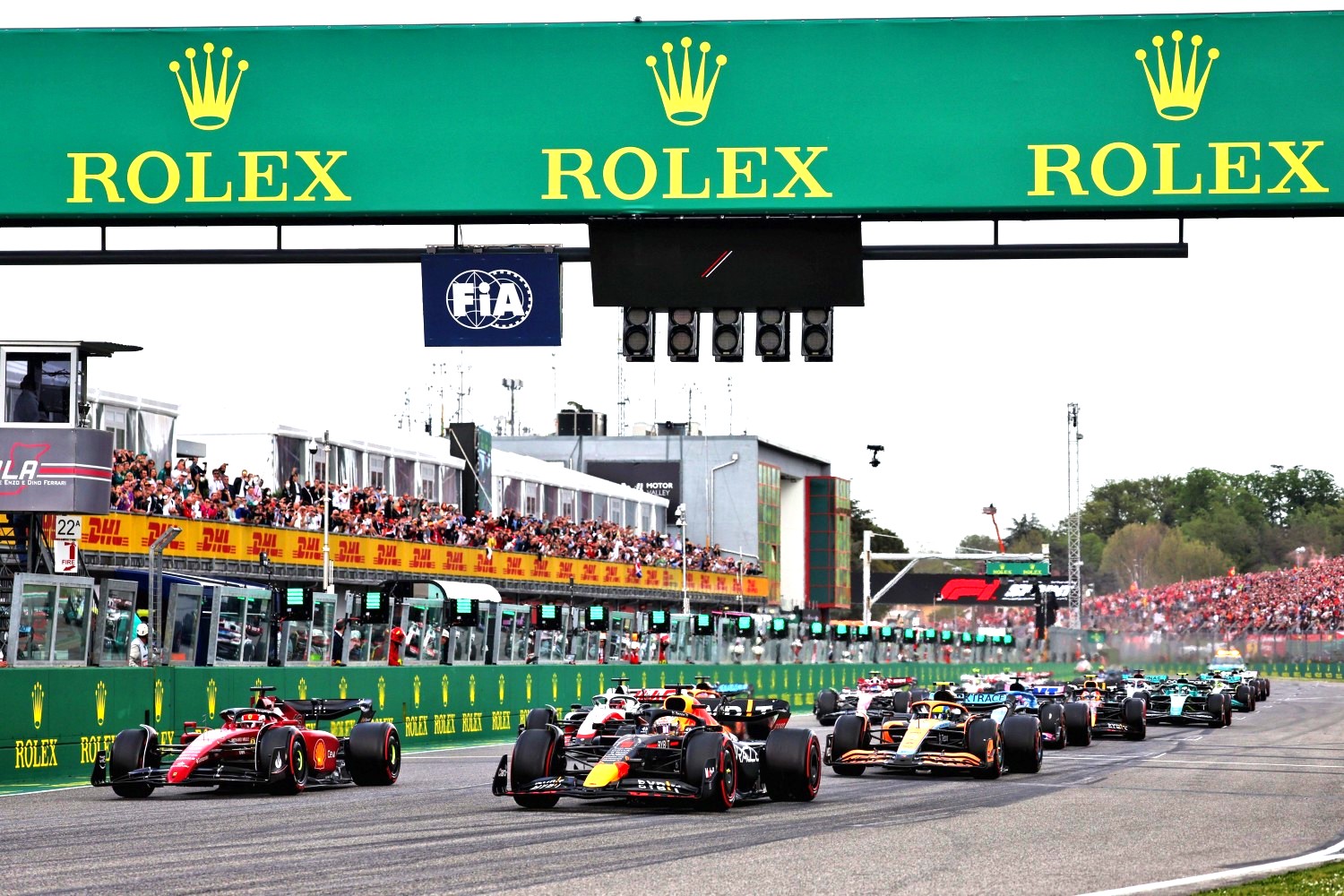 2022 Imola Sprint Race - Leclerc gets the jump on Verstappen from his 2nd place grid spot at the start