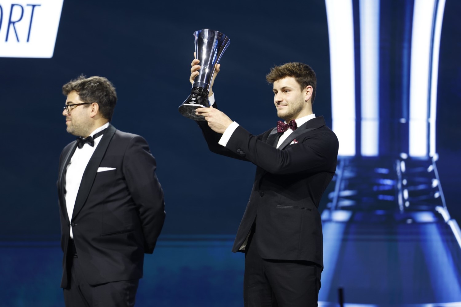 In pictures: Verstappen shines at the FIA gala in Paris with the F1 trophy