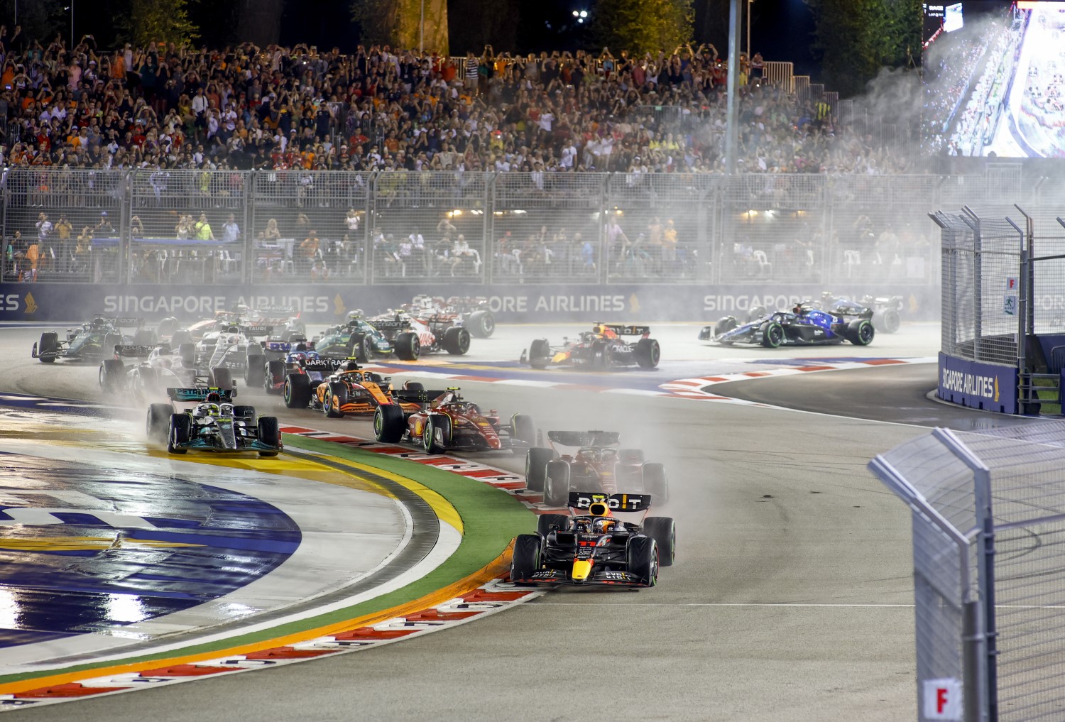 A wet 2022 Singapore GP Lap 1 action - Sergio Perez leads - Jiri Krenek photo