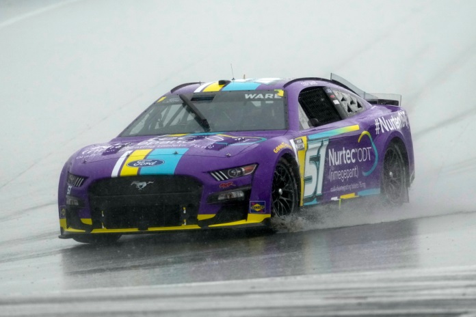 Rumor: NASCAR to race in rain on short ovals