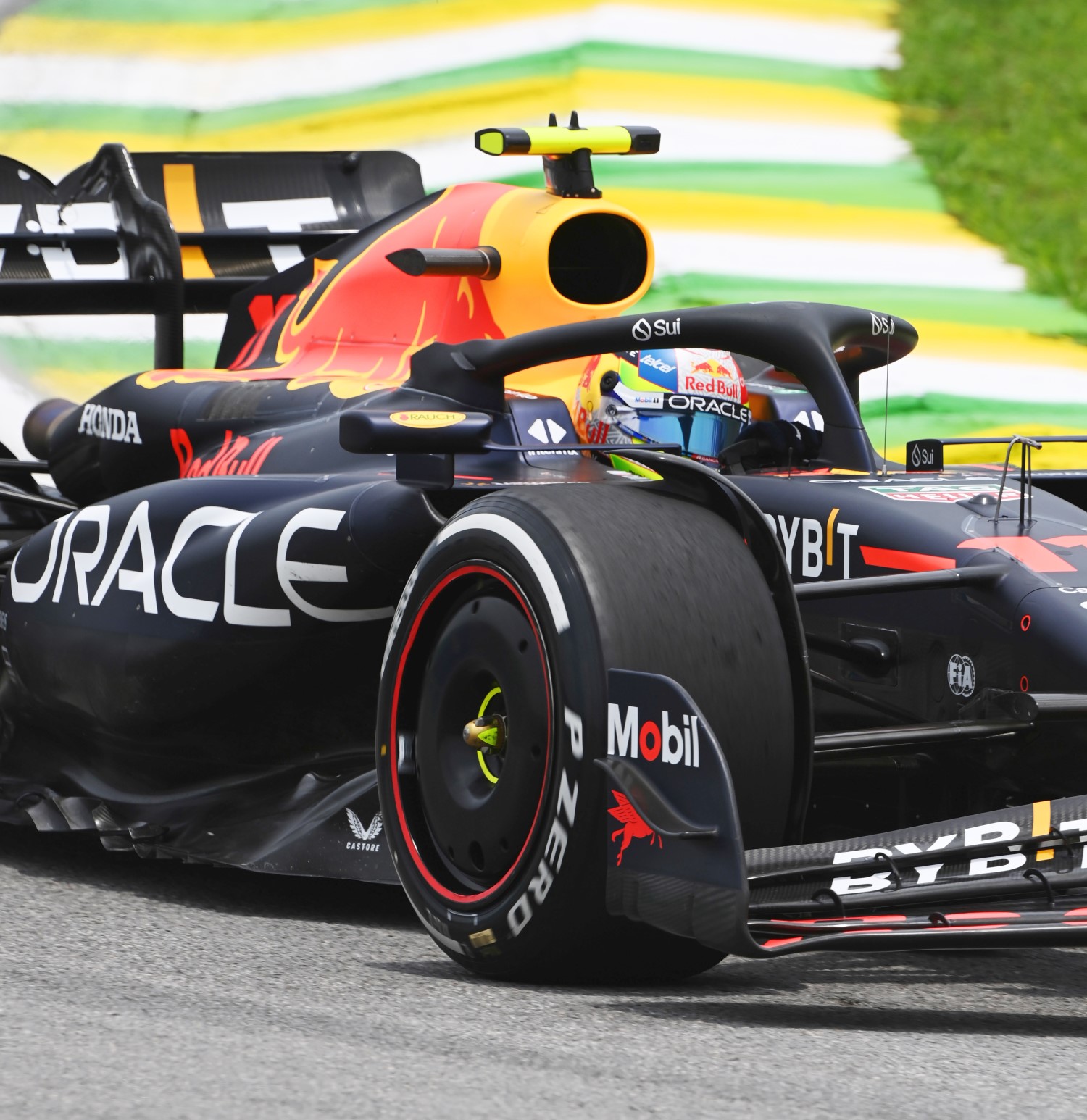 Sergio Perez, Red Bull Racing RB19 during the Brazilian GP at Autódromo José Carlos Pace on Friday November 03, 2023 in Sao Paulo, Brazil. (Photo by Mark Sutton / LAT Images)