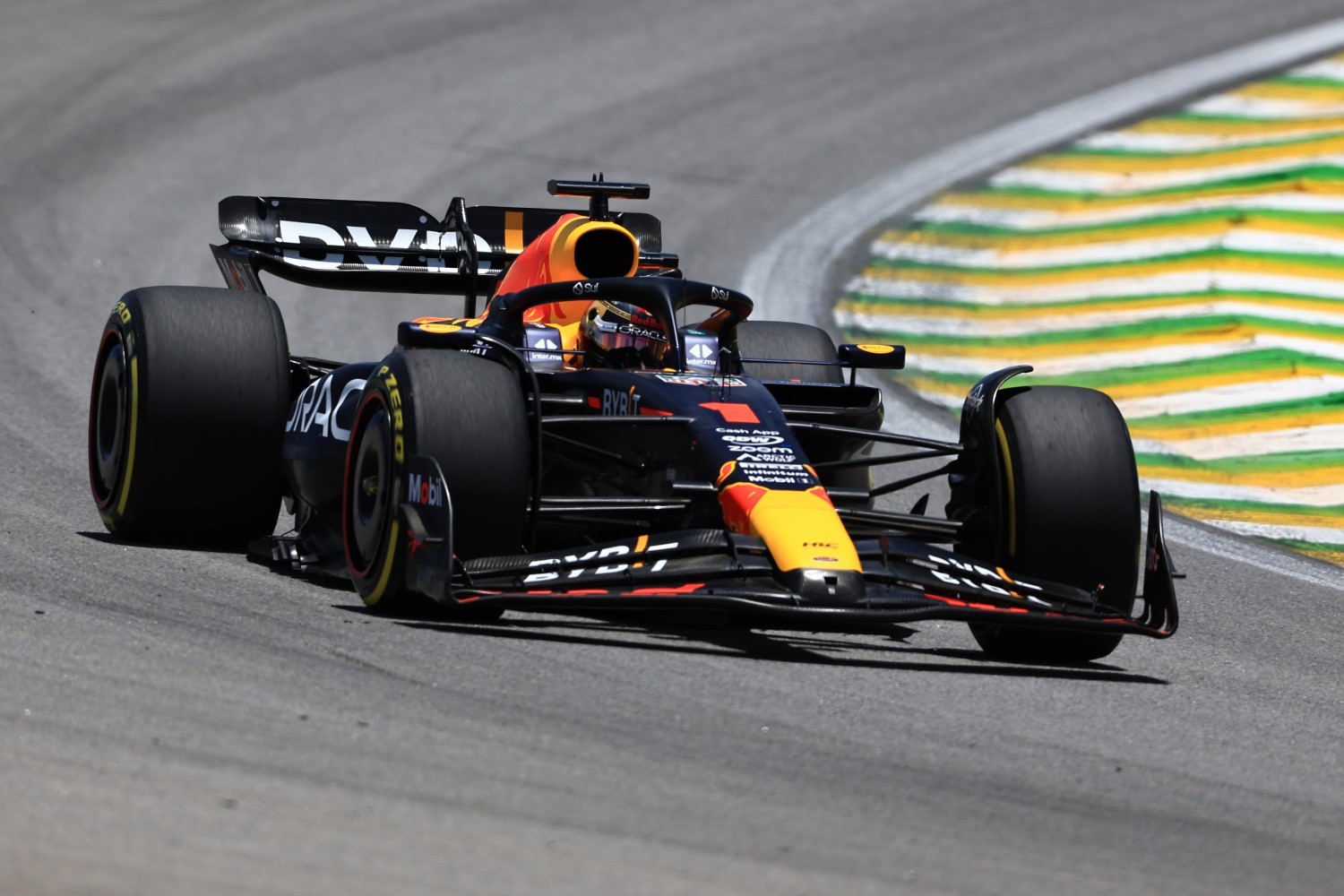 Max Verstappen of the Netherlands driving the (1) Oracle Red Bull Racing RB19 on track during the Sprint Shootout ahead of the F1 Grand Prix of Brazil at Autodromo Jose Carlos Pace on November 04, 2023 in Sao Paulo, Brazil. (Photo by Buda Mendes/Getty Images) // Getty Images / Red Bull Content Pool