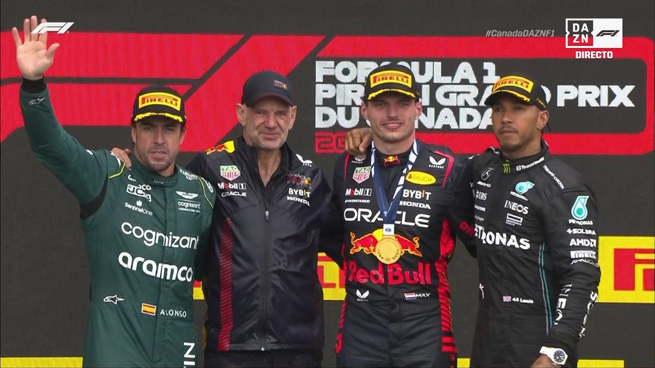 L to R: Fernando Alonso, Adrian Newey, Max Verstappen and Lewis Hamilton - all F1 legends