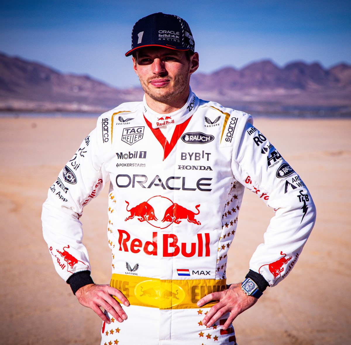 Max Verstappen in the white ‘Viva Las Vegas’ race suit
