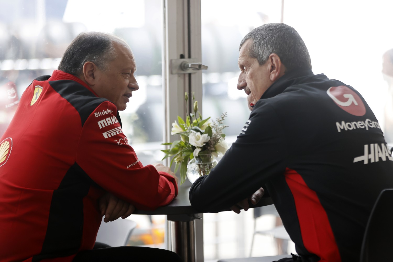 Frederic Vasseur, Team Principal and General Manager, Scuderia Ferrari and Guenther Steiner, Team Principal, Haas F1 Team during the Mexico City GP at Autodromo Hermanos Rodriguez on Thursday October 26, 2023 in Mexico City, Mexico. (Photo by Andy Hone / LAT Images)