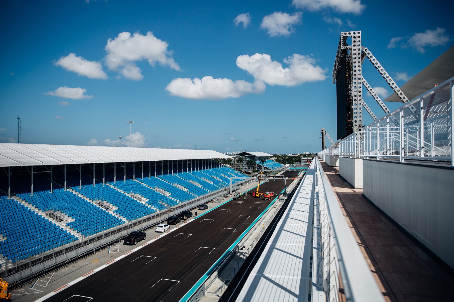 Spectacular First Images: F1 Miami Grand Prix Moving Paddock INSIDE Hard  Rock Stadium