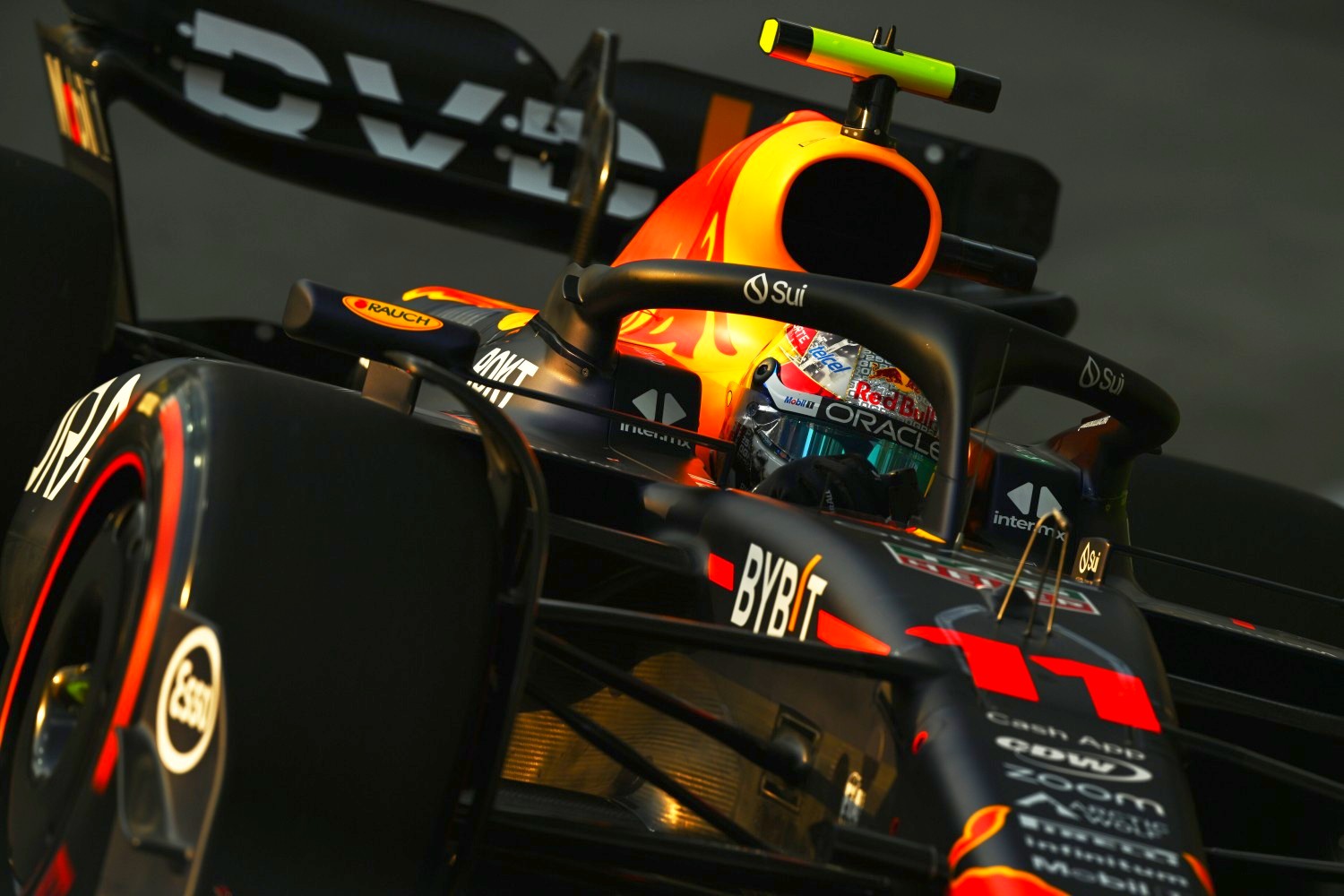 Sergio Perez of Mexico driving the (11) Oracle Red Bull Racing RB19 on track during practice ahead of the F1 Grand Prix of Singapore at Marina Bay Street Circuit on September 15, 2023 in Singapore, Singapore. (Photo by Clive Mason/Getty Images) // Getty Images / Red Bull Content Pool