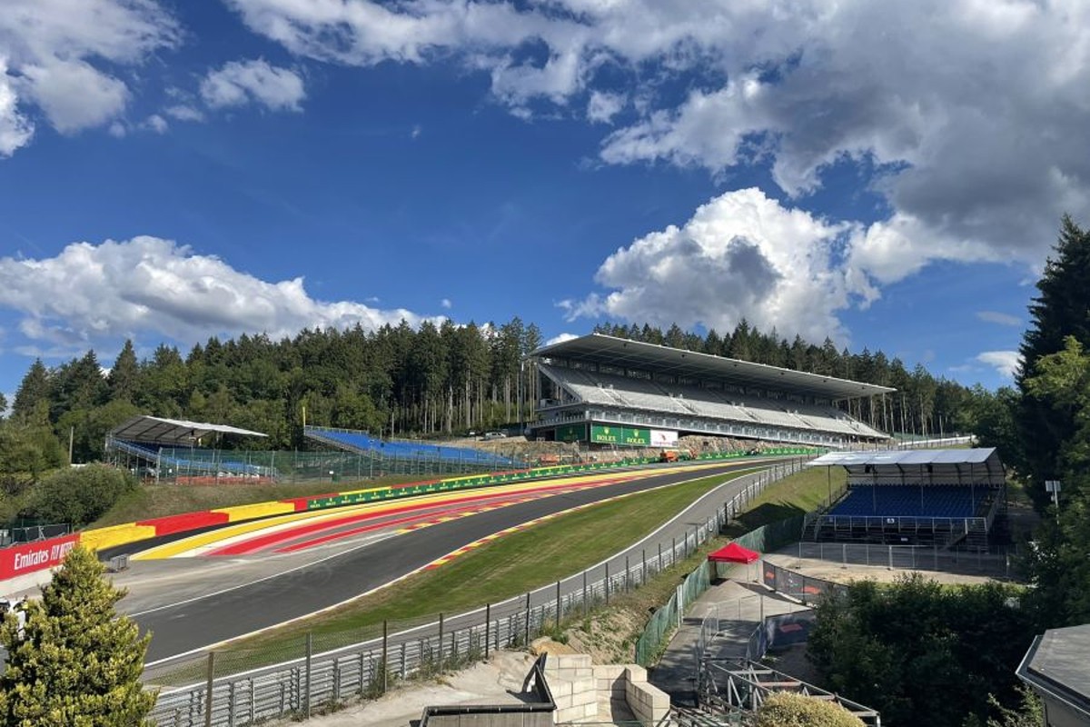 Spa circuit - top of Eau Rouge