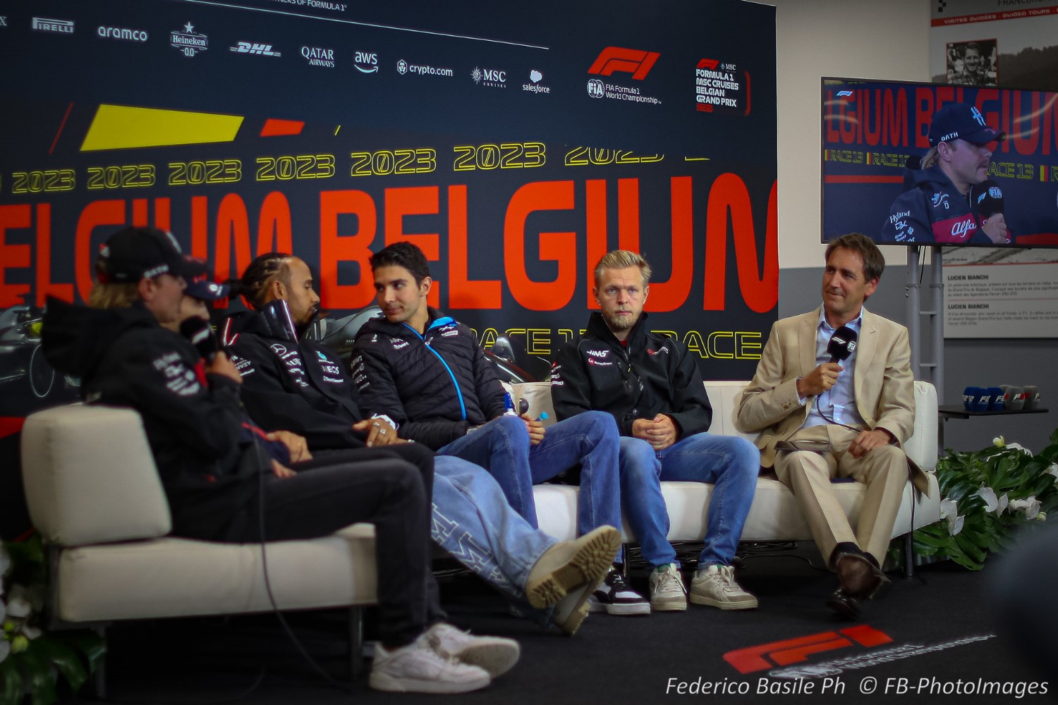 DRIVER GROUP 1 – Valtteri BOTTAS (Alfa Romeo), Esteban OCON (Alpine), Kevin MAGNUSSEN (Haas), Lewis HAMILTON (Mercedes), Sergio PÉREZ (Red Bull)