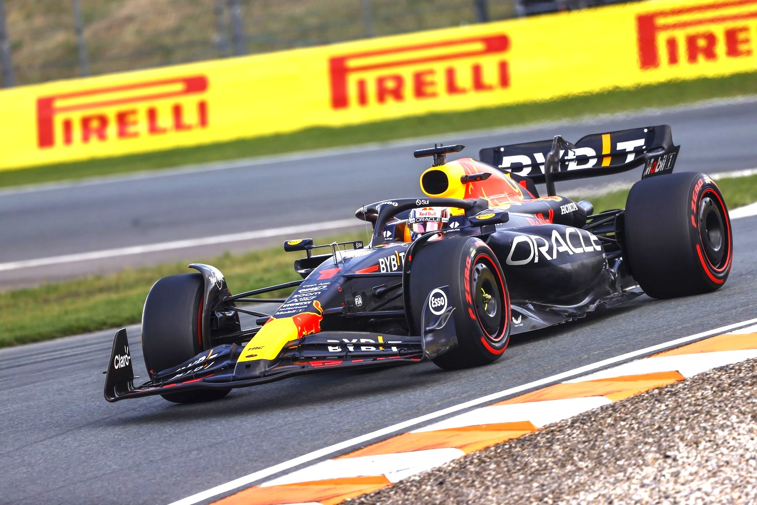 Max Verstappen, Red Bull Racing RB19 during the Dutch GP at Circuit Zandvoort on Sunday August 27, 2023 in North Holland, Netherlands. (Photo by Andy Hone / LAT Images)
