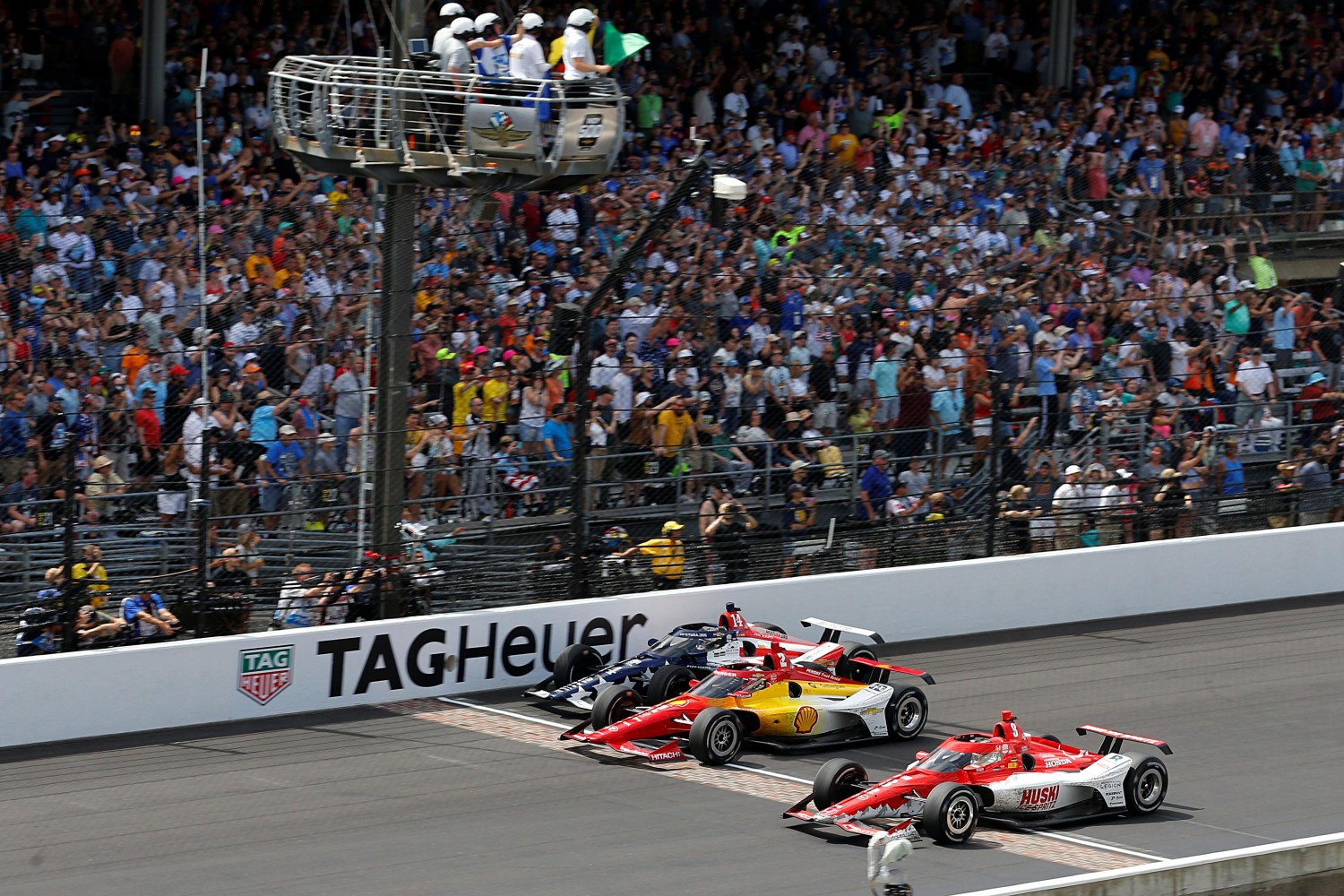 2023 Indy 500 late race restart