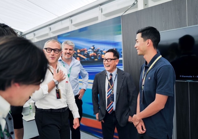 F1 CEO Stefano Domenicali with Toyota CEO Akio Toyoda