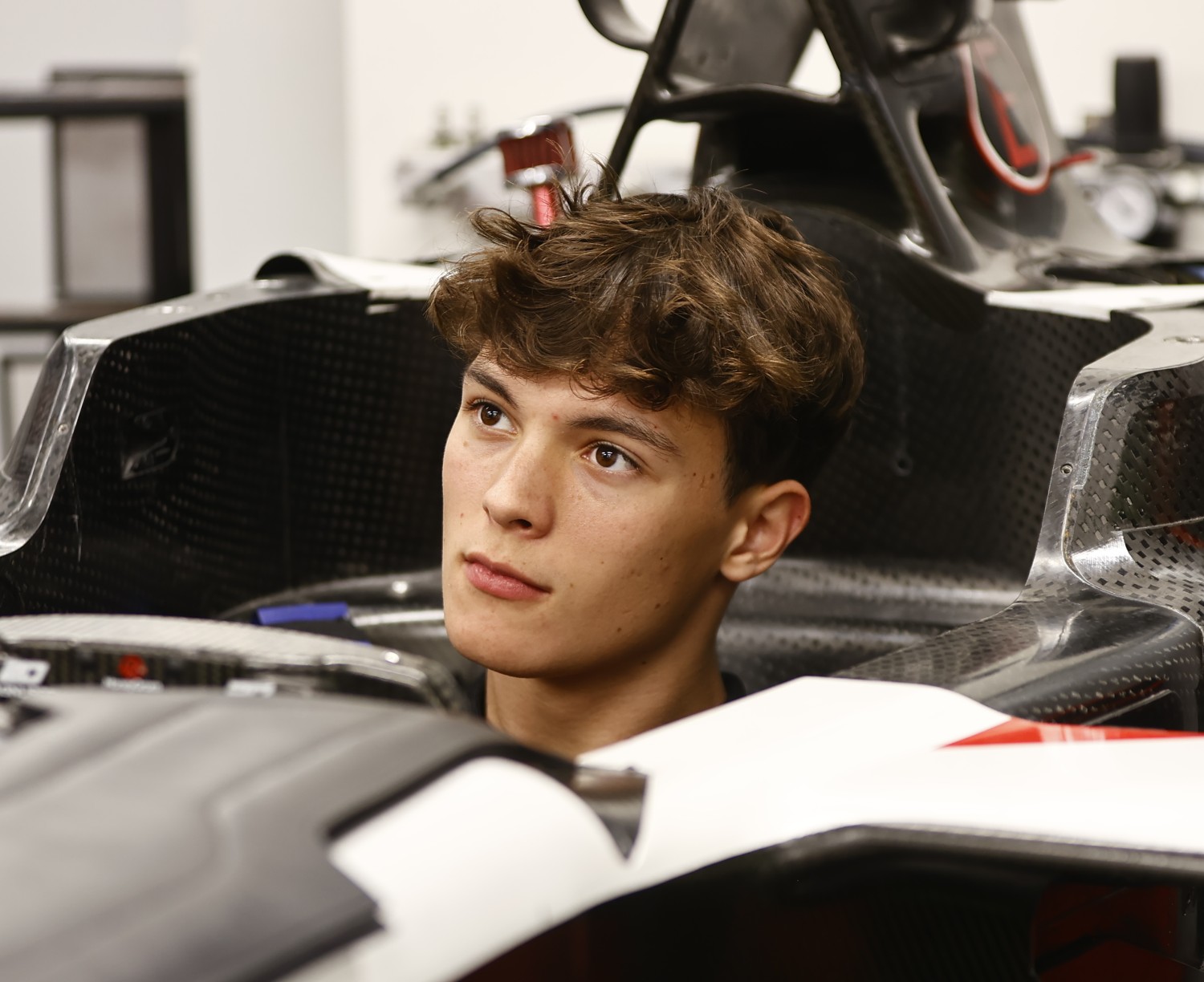 Oliver Bearman, Haas F1 Team during the Qatar GP at Losail International Circuit on Thursday October 05, 2023 in Losail, Qatar. (Photo by Andy Hone / LAT Images)