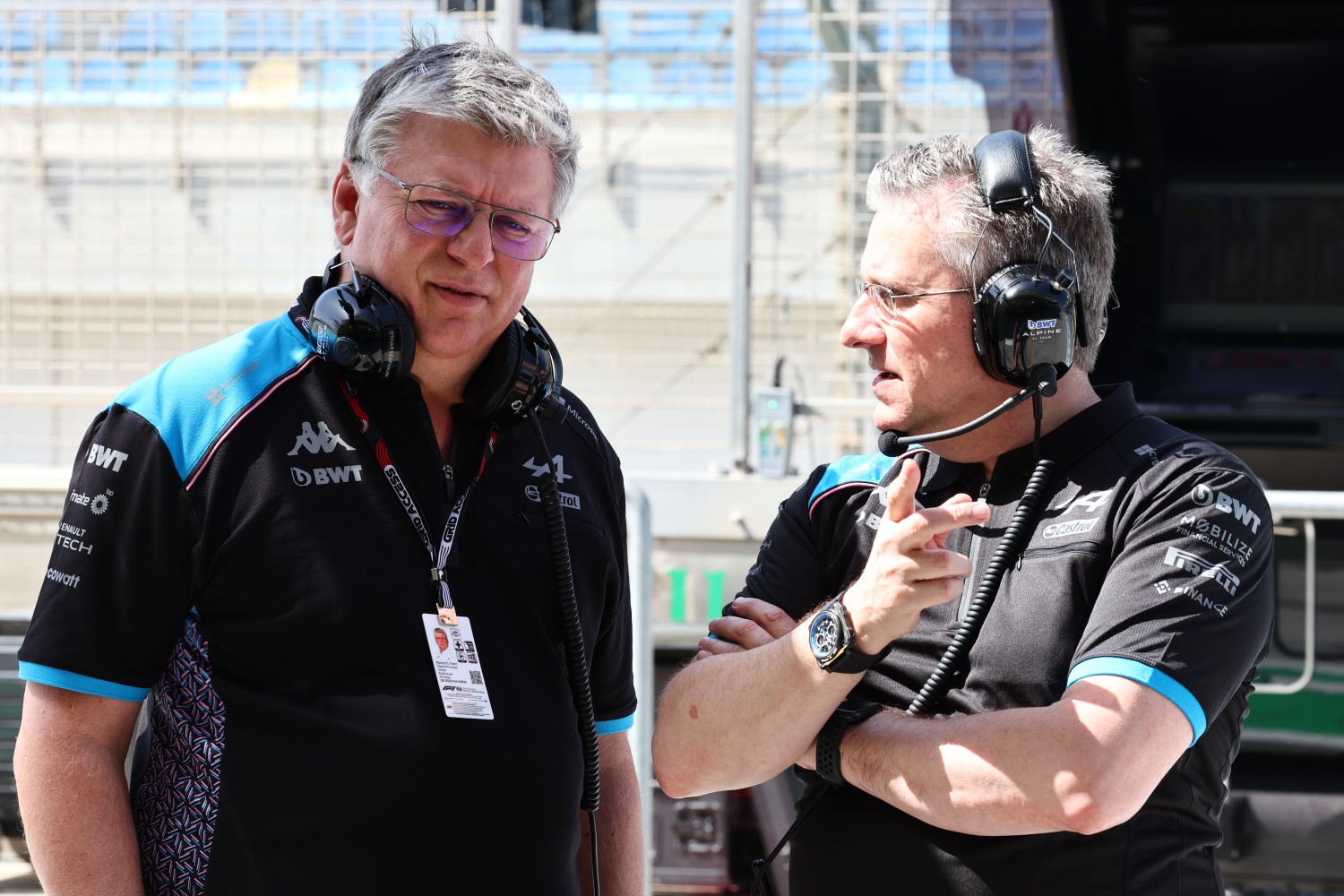 (L to R): Otmar Szafnauer (USA) Alpine F1 Team, Team Principal with Pat Fry (GBR) Alpine F1 Team Chief Technical Officer. Formula One Testing, Day Two, Friday 24th February 2023. Sakhir, Bahrain.