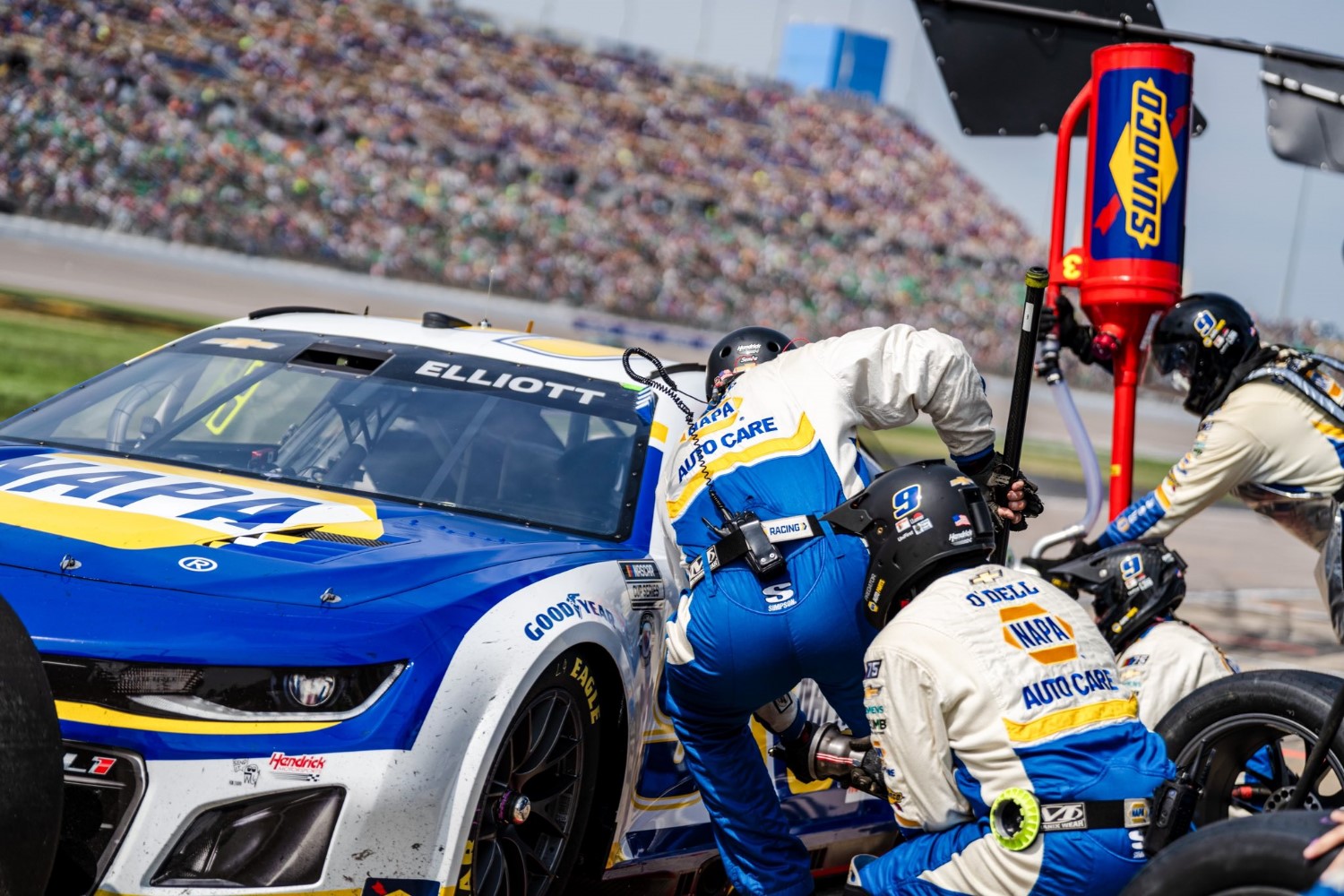 Chase Elliott pits for service in Kansas