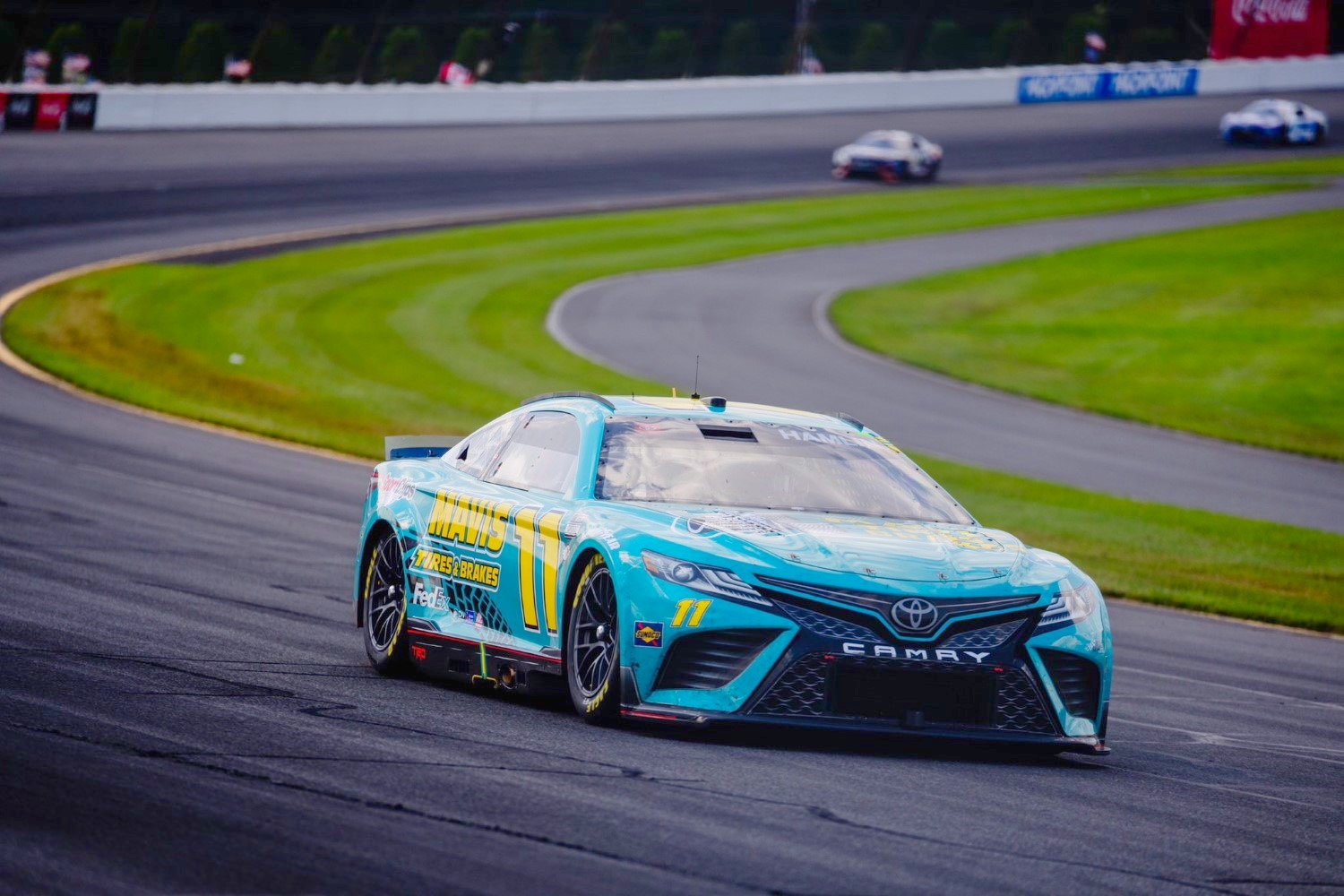 Denny Hamlin on his way to victory at Pocono