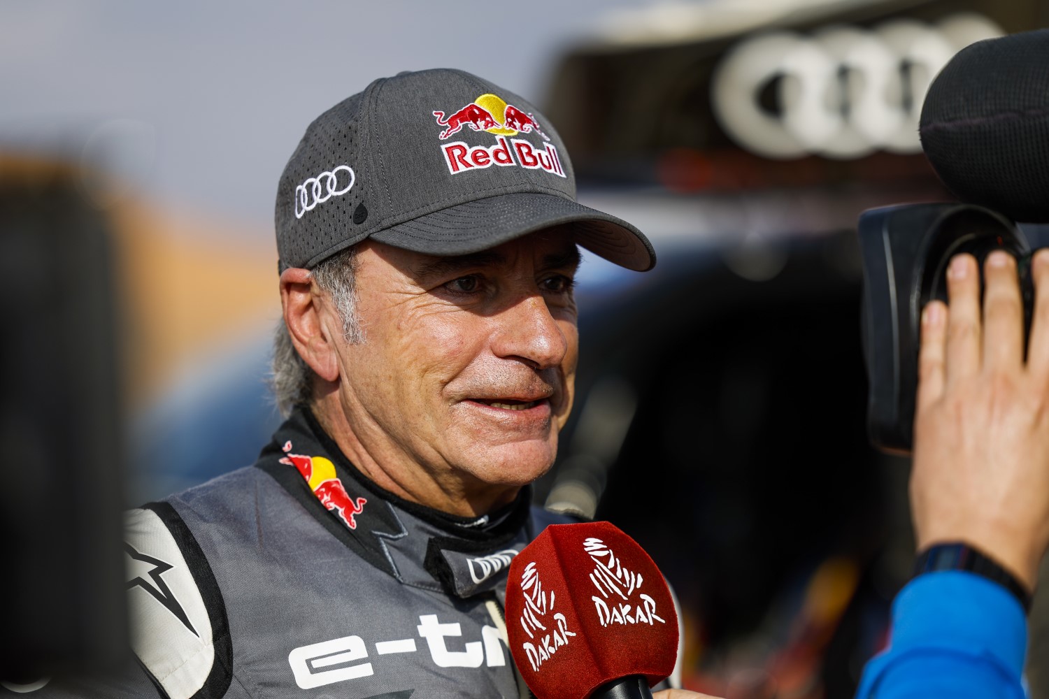 SAINZ Carlos (spa), Team Audi Sport, Audi RS Q e-tron E2, Auto, portrait during the Stage 2 of the Dakar 2023 between Sea Camp and Al-'Ula, on January 2nd, 2023 in Al-'Ula, Saudi Arabia - Photo Julien Delfosse / DPPI