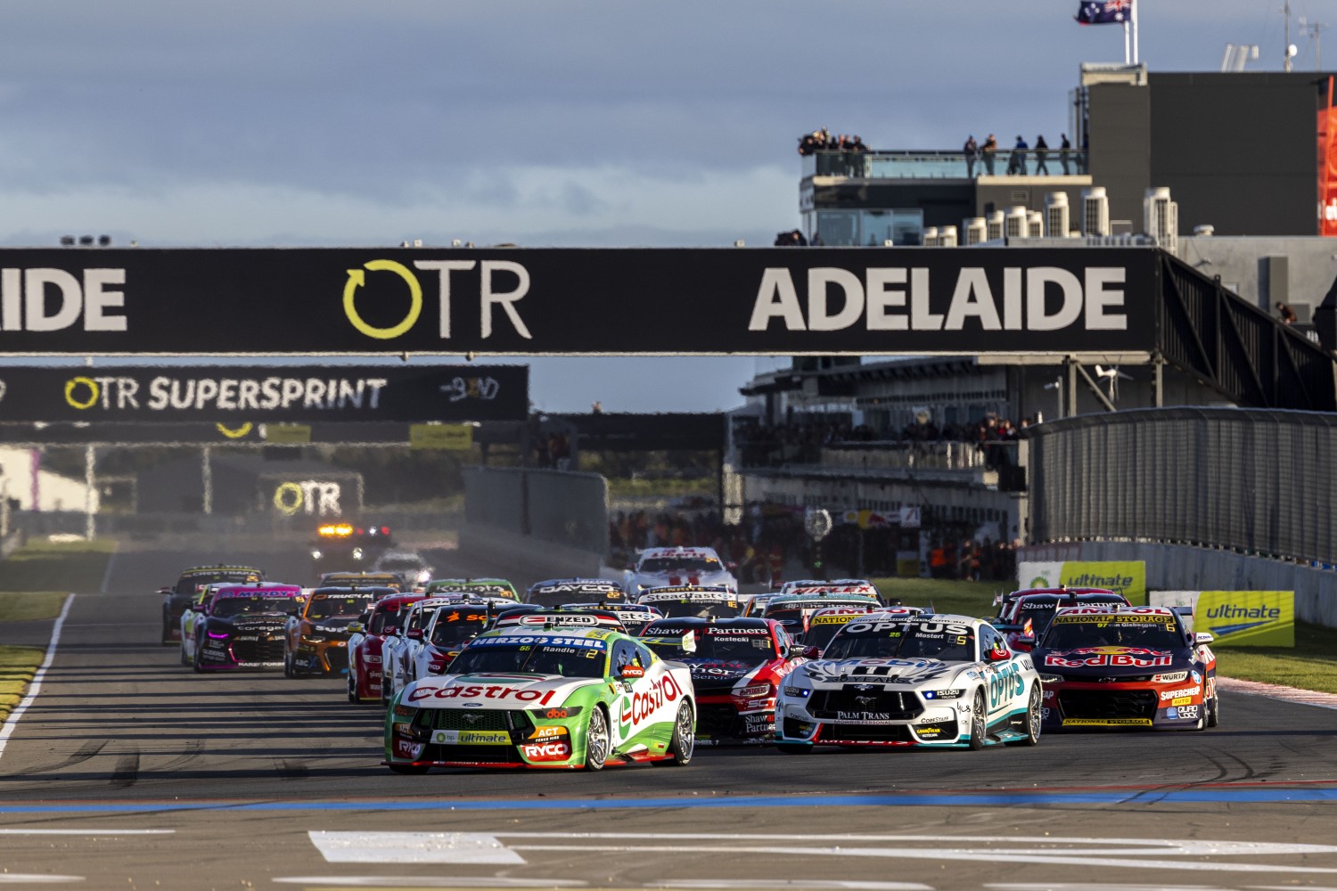 Race 1 start 2023 OTR SuperSprint, Event 8 of the Repco Supercars Championship, The Bend, Tailem Bend, South Australia, Australia. 19 Aug, 2023.