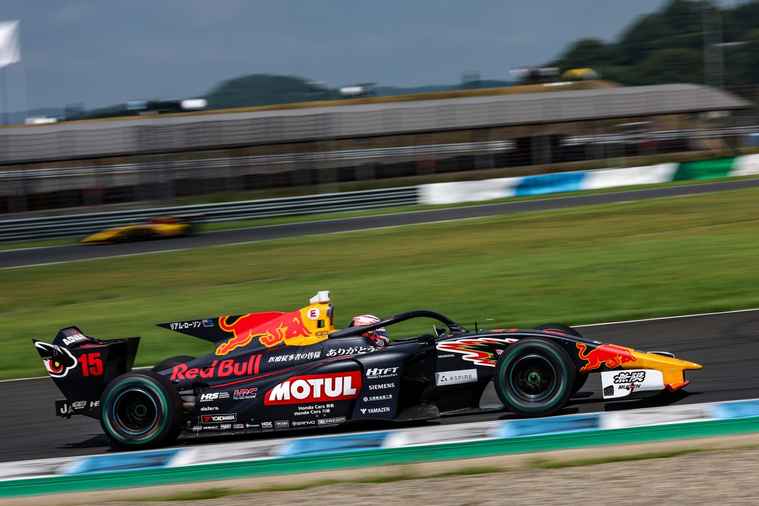 Liam Lawson #15 Team Mugen, during round seven of the Japanese Super Formula Championship at Twin Ring Motegi, on August 18-20, 2023. // Dutch Photo Agency / Red Bull Content Pool