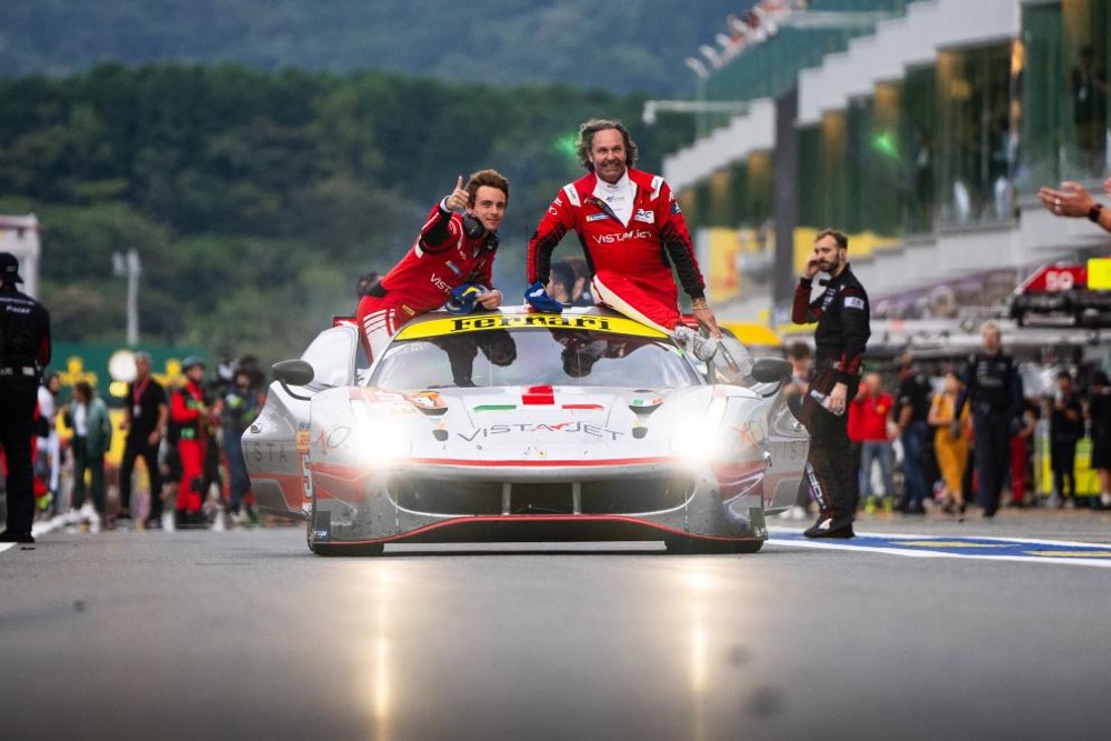 The #54 AF Corse Ferrari of Davide Rigon, Francesco Castellacci and Thomas Flohr