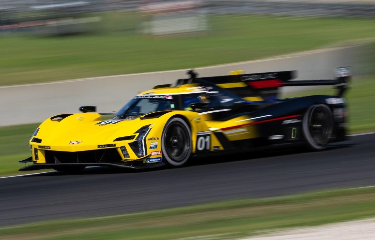 Sebastian Bourdais at the wheel of the #01 Ganassi Cadillac