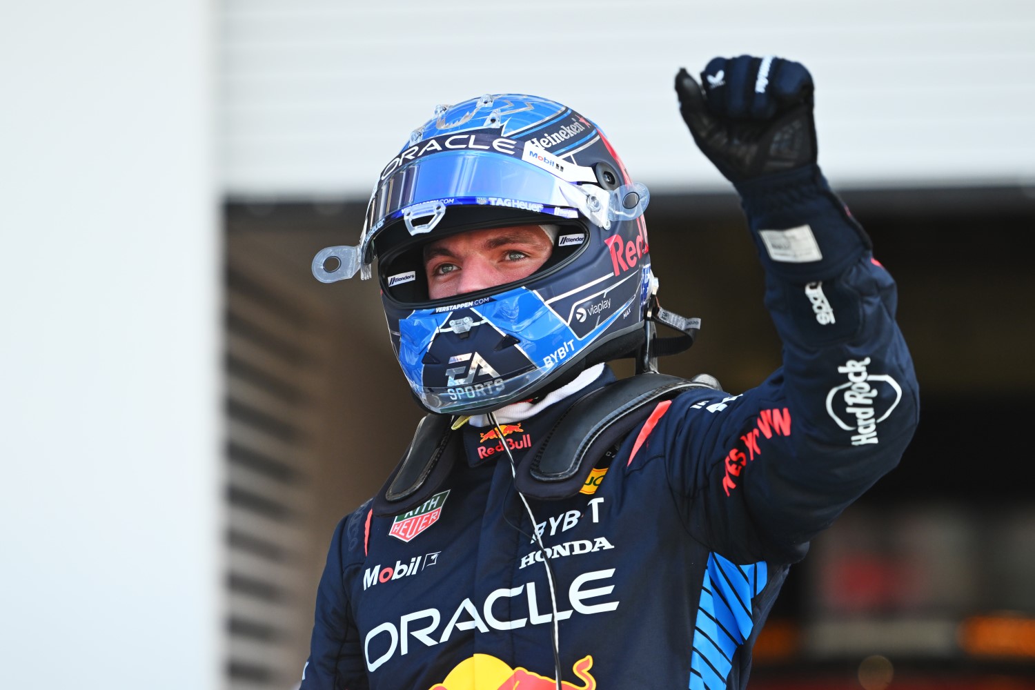 Pole position qualifier Max Verstappen of the Netherlands and Oracle Red Bull Racing celebrates in parc ferme during qualifying ahead of the F1 Grand Prix of Miami at Miami International Autodrome on May 04, 2024 in Miami, Florida. (Photo by Rudy Carezzevoli/Getty Images) // Getty Images / Red Bull Content Pool