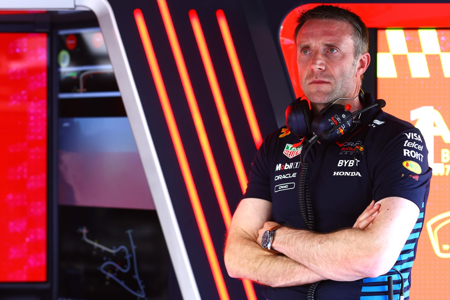 Craig Skinner, Chief Designer at Oracle Red Bull Racing looks on in the garage during Sprint Qualifying ahead of the F1 Grand Prix of Austria at Red Bull Ring on June 28, 2024 in Spielberg, Austria. (Photo by Mark Thompson/Getty Images) // Getty Images / Red Bull Content Pool //