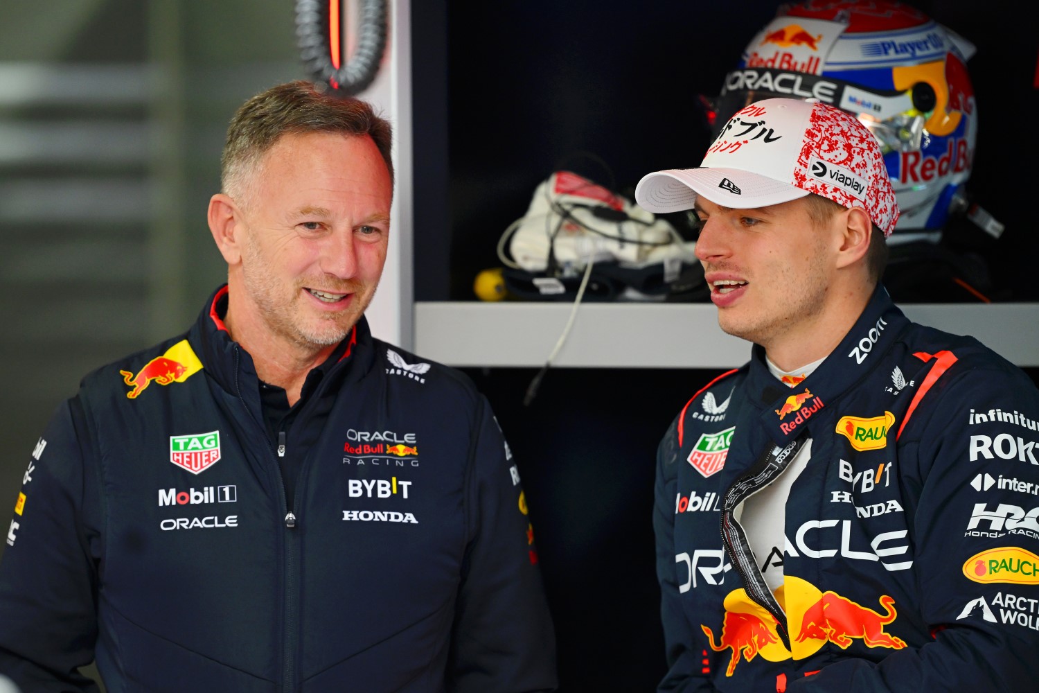Oracle Red Bull Racing Team Principal Christian Horner and Max Verstappen of the Netherlands and Oracle Red Bull Racing talk in the garage during practice ahead of the F1 Grand Prix of Japan at Suzuka International Racing Course on April 05, 2024 in Suzuka, Japan. (Photo by Clive Mason/Getty Images) // Getty Images / Red Bull Content Pool