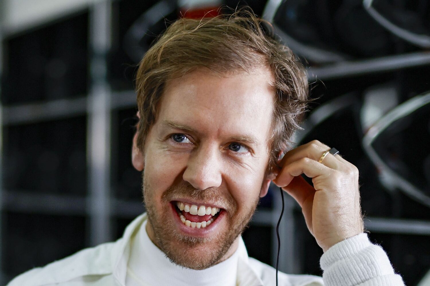 Porsche 963, Porsche Penske Motorsport (#5), Sebastian Vettel (D)
