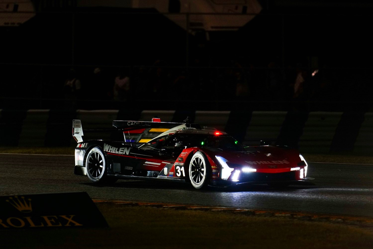 #31: Whelen Cadillac Racing, Cadillac V-Series.R, GTP: Pipo Derani, Jack Aitken, Tom Blomqvist