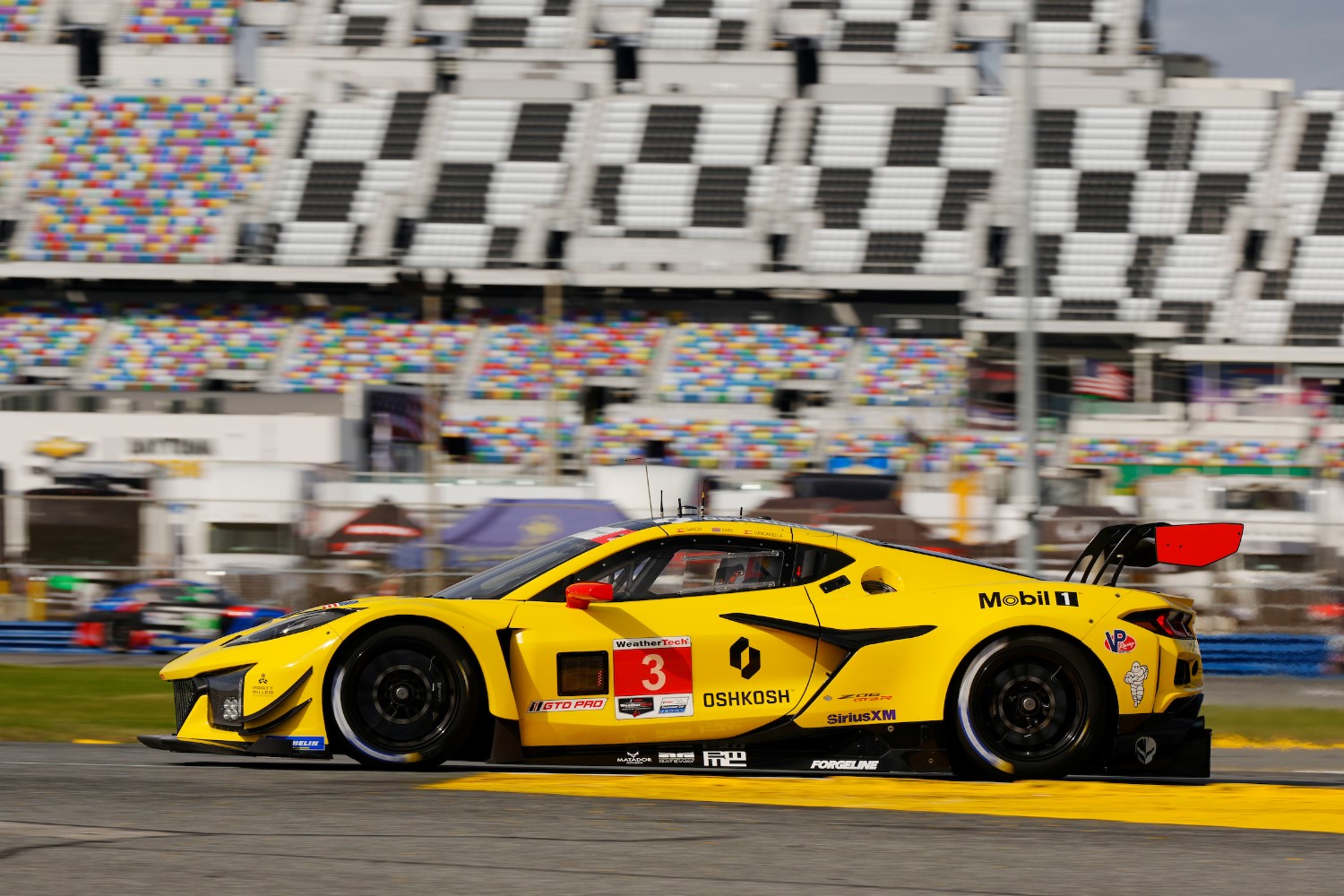 #3: Corvette Racing by Pratt Miller Motorsports, Corvette Z06 GT3.R, GTD PRO: Antonio Garcia, Alexander Sims, Daniel Juncadella