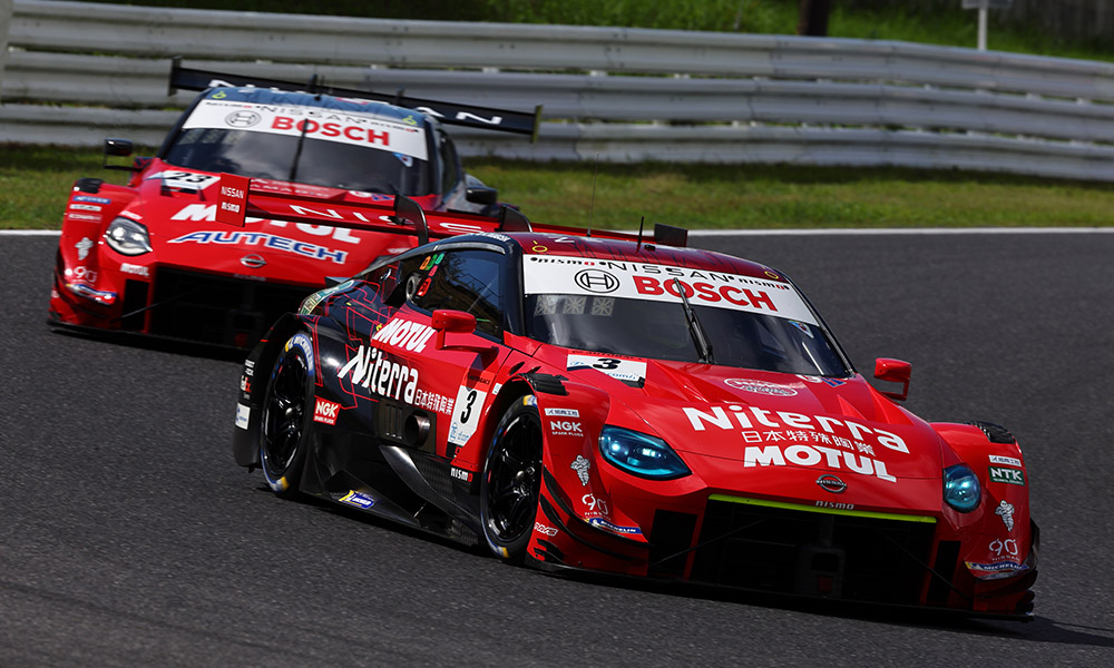 Nissan Super GT Cars